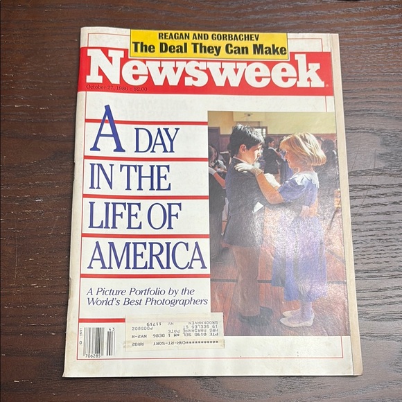 Newsweek Magazine - A Day in the Life of America - October 27, 1986 - Picture 1 of 8